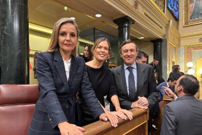 En la foto, los tres diputados almerienses del Partido Popular.