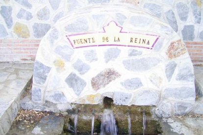 El sendero también tiene espacio para las leyendas.