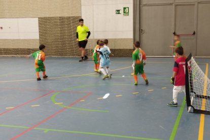 Los partidos educativos en marcha.