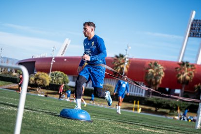 Adrián Embarba tiene que tirar del carro en momentos difíciles.