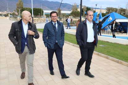 El alcalde de El Ejido durante la inauguración del \'Gran Parque de las Familias\' de El Ejido.