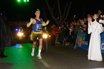La XV San Silvestre, la carrera popular más divertida del año.