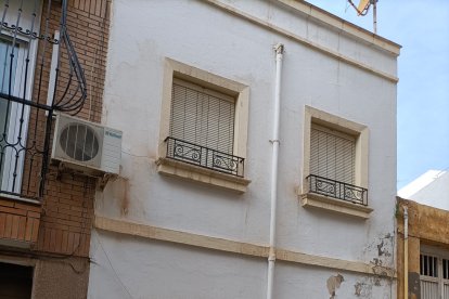 Una de las pocas casas que se mantiene viva.