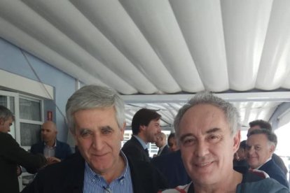 Eduardo Fernández y Ferran Adriá.