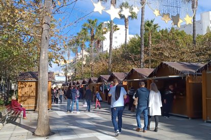 Último día del Mercado Navideño de la Rambla.