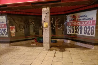 El local sigue en venta pero...