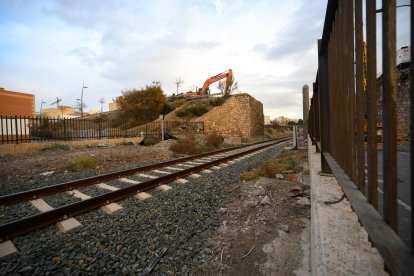 Vías del tren a soterrar en unos meses.