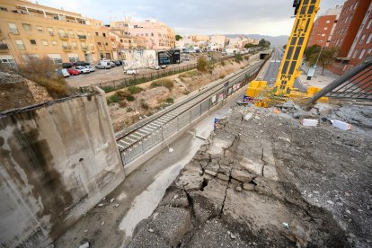 Adiós al puente de Los Molinos.