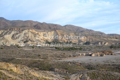 Los nuevos decorados que se están construyendo en El Chorrillo.