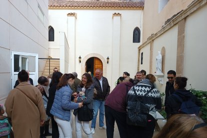 A las puertas de la ermita de San Antón.