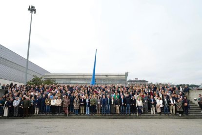 Foto de familia del acto del PP en Ourense.
