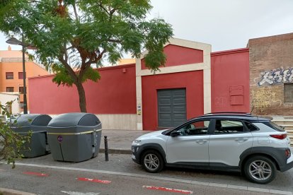 Por aquí llegaban los difuntos.