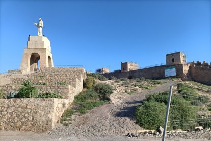 El entorno está en obras.