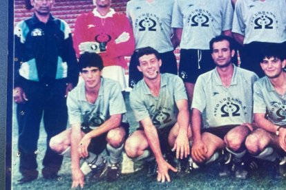 Militó en el equipo de su empresa, Aseo Urbano.