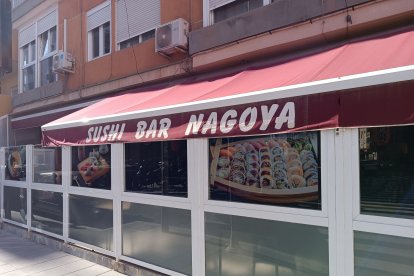 Sushi Bar Nagoya, restaurante de gastronomía japonesa.