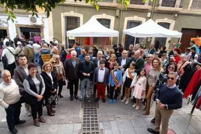 Foto de familia de las autoridades institucionales.