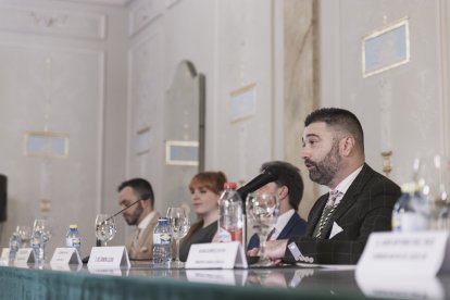 Imagen de Jorge D. Cazorla del acto de presentación del Rosario del Mar.