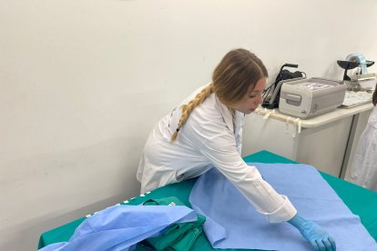 Desarrollo de las II Jornadas Mira la FP en el IES Santo Domingo.