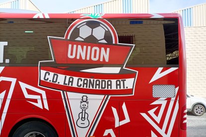 El escudo de La Cañada Atlético pesa mucho.