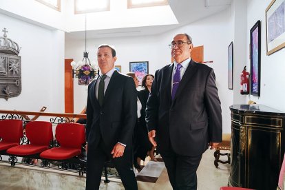 Javier A. García y Arturo Grima.