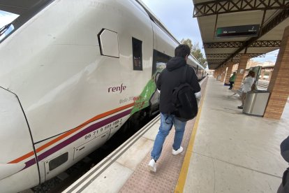 Último día con trenes en la capital almeriense.