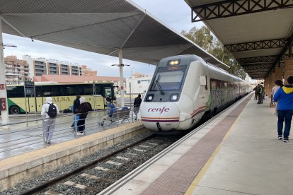La capital dice adiós al tráfico ferroviario.