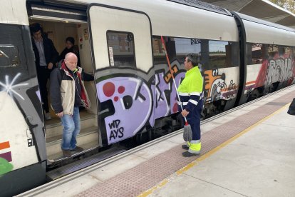 La capital dice adiós al tráfico ferroviario.