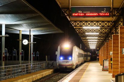 Llegada del último tren.