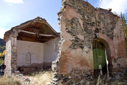 Iglesia de Nuestra Señora del Rosario, en Paterna del Río. Foto de Manuel Artero.