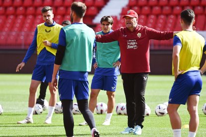 No quiere ni un segundo de despiste.