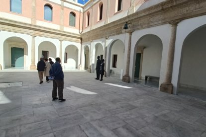 Un vistazo a los Reyes de España.