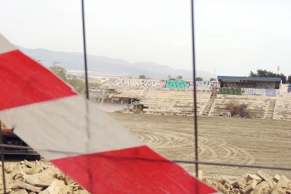 El recinto quedó vallado para la seguridad de los vecinos.