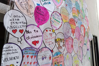 Mural hecho por los niños Colegio Público Joaquín Tena Sicilia de Abla.