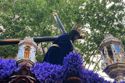 Nuestro Padre Jesús en su Tercera Caída.