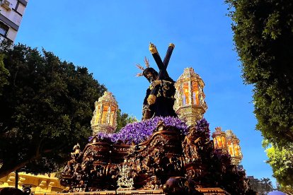 Nuestro Padre Jesús en su Tercera Caída.