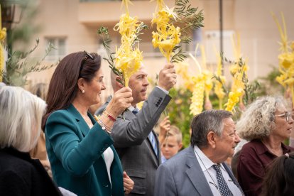 La procesión en la mañana del domingo en Aguadulce.