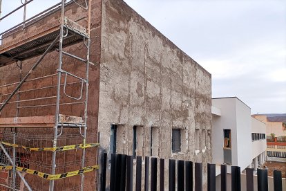 Por la Calle Mango quedan unos últimos retoques.