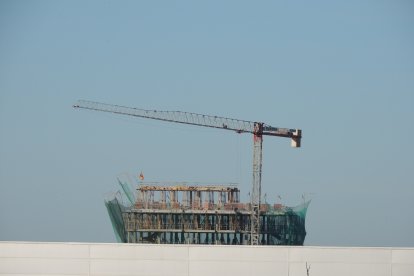 Desde Villa María con el techo del Pabellón Jairo Ruiz.
