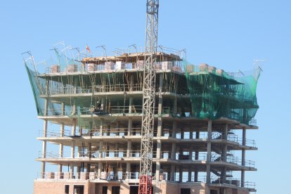 Las plantas superiores todavía están en obras.