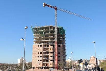 Desde la Avenida de la Cruz.