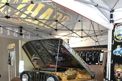 Jeep Comando ScarLip Customizado.