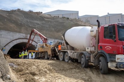 Las obras fueron adjudicadas por Adif a una empresa del grupo FCC.