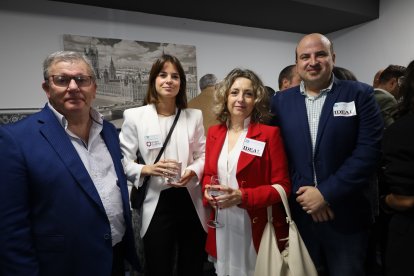 Juan Antonio González, de Vicasol, a la izquierda, ejerció de anfitrión.