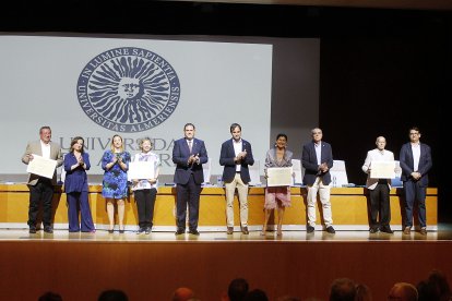 Antonio Jesús Martínez, Albertina Mercader, María Candelaria Mesa, María Estrella Moles, Gregorio Juan Molina y Antonio Molina.