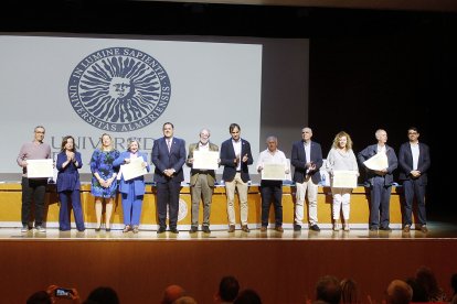 Francisco Javier Montoya, Ana María Morales, Antonio Jesús Morata, Juan Rafael Moreno, Gloria María Moreno y Francisco Javier Morterero.