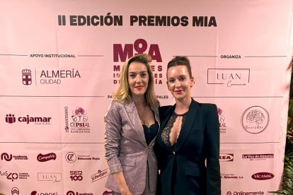 María José Campillo y Eva Cid, de Holistic Medicina Estética.