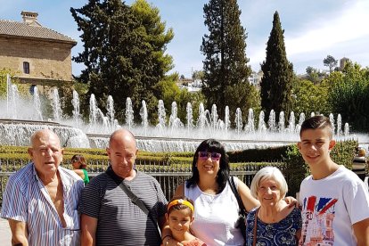 Esta foto ya no se volverá a repetir, su padre dejó una huella imborrable.