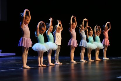 Gala del SEK Alborán a favor de la Asociación ARGAR.