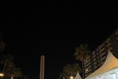 Ambiente en la Plaza de las Velas con las Cruces de Mayo.