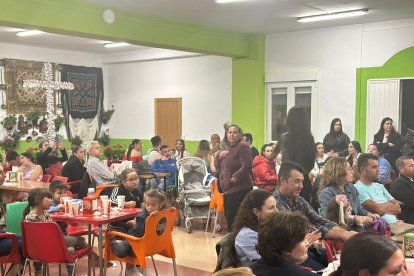 Cruz de Mayo de la Unidad en el barrio de Piedras Redondas.